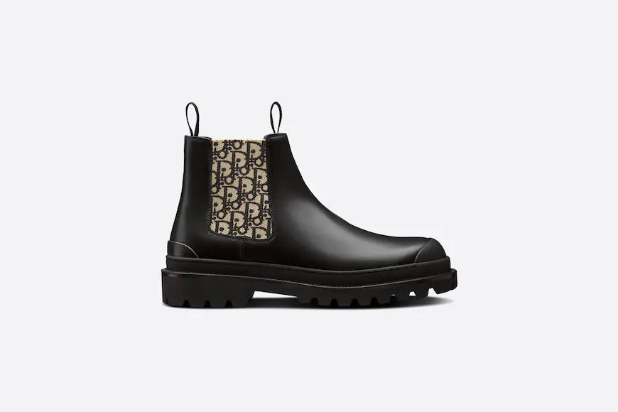 Dior DIOR EXPLORER CHELSEA BOOT Black Smooth Calfskin with Beige and Black Dior Oblique Motif