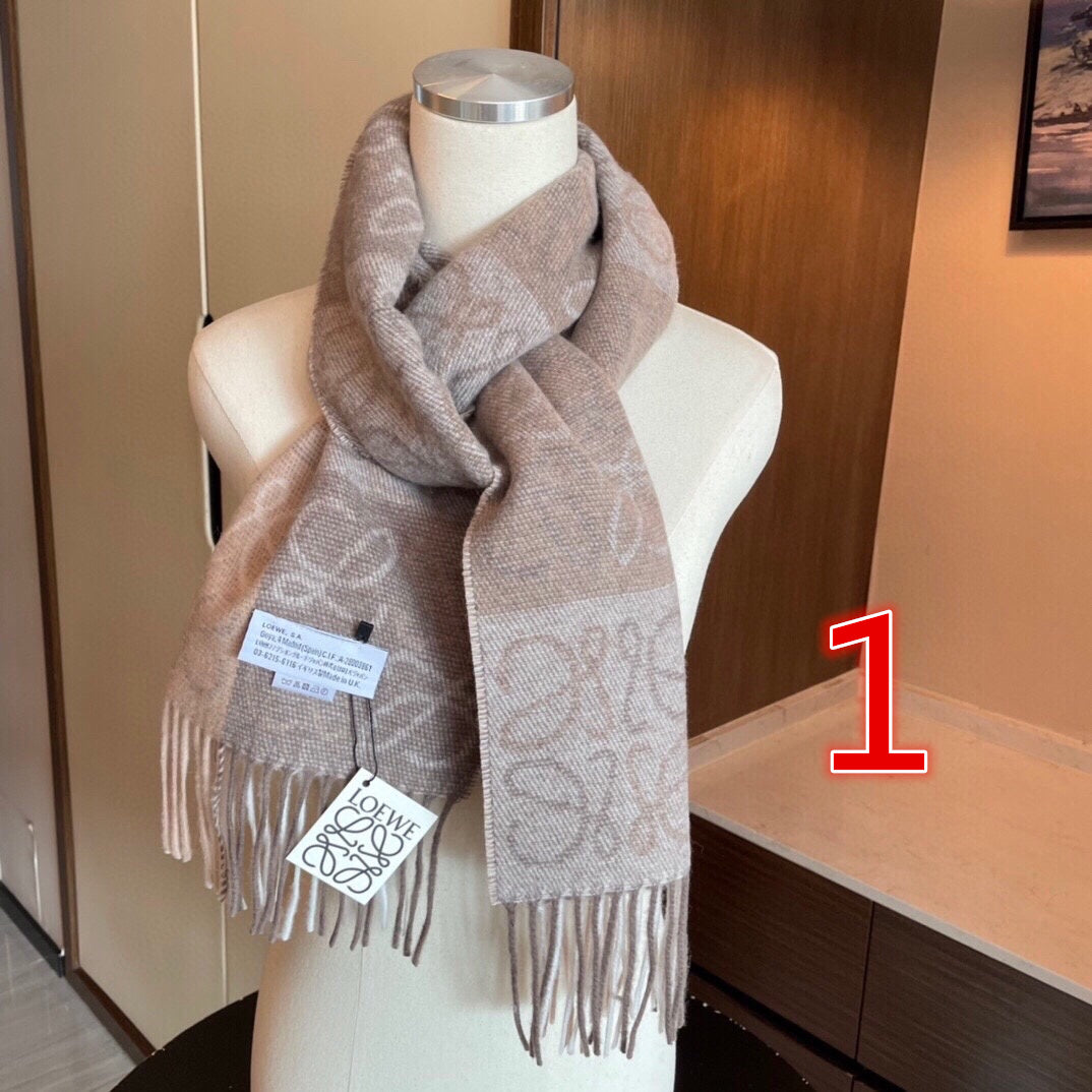 Loewe Scarf