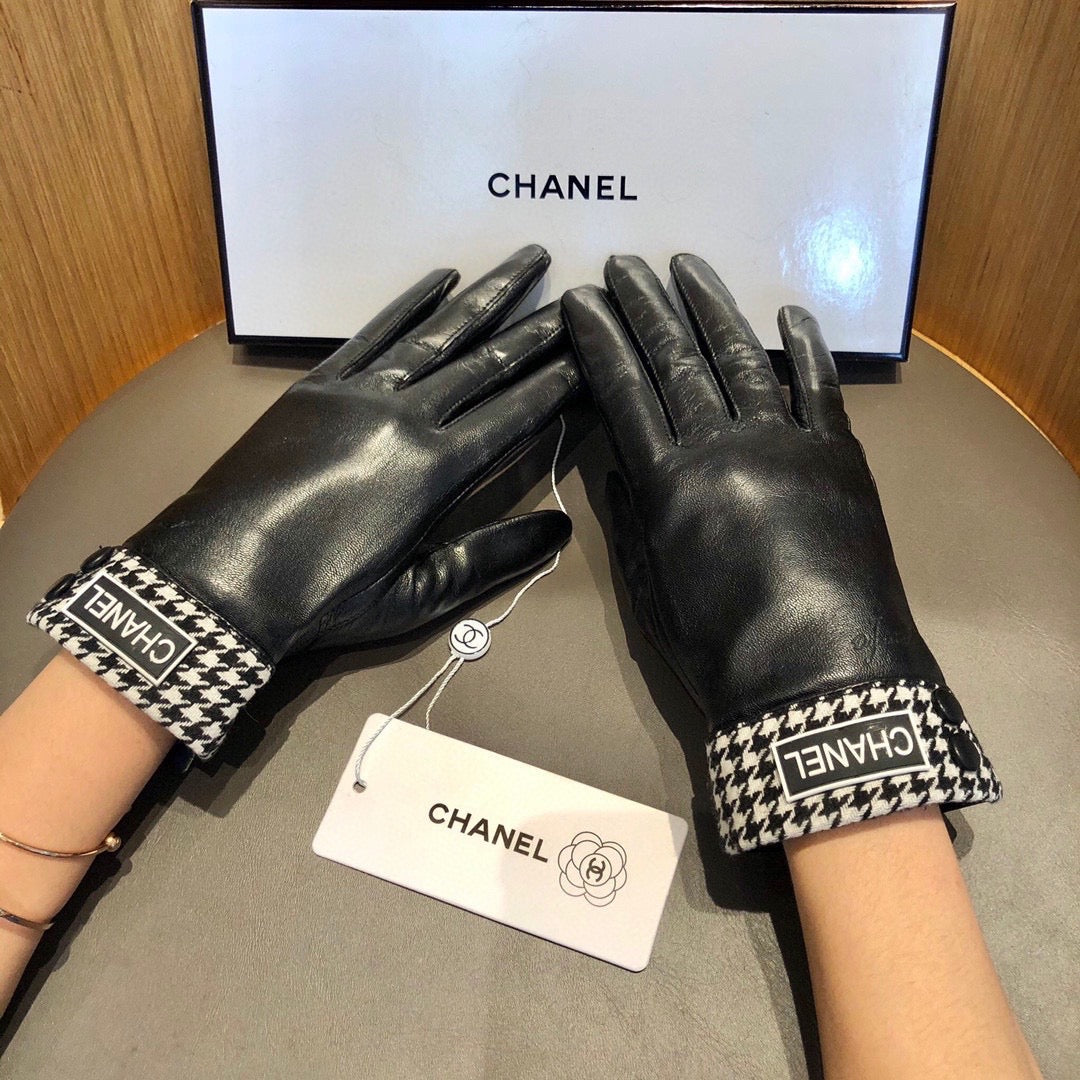 Louis Vuitton Gloves