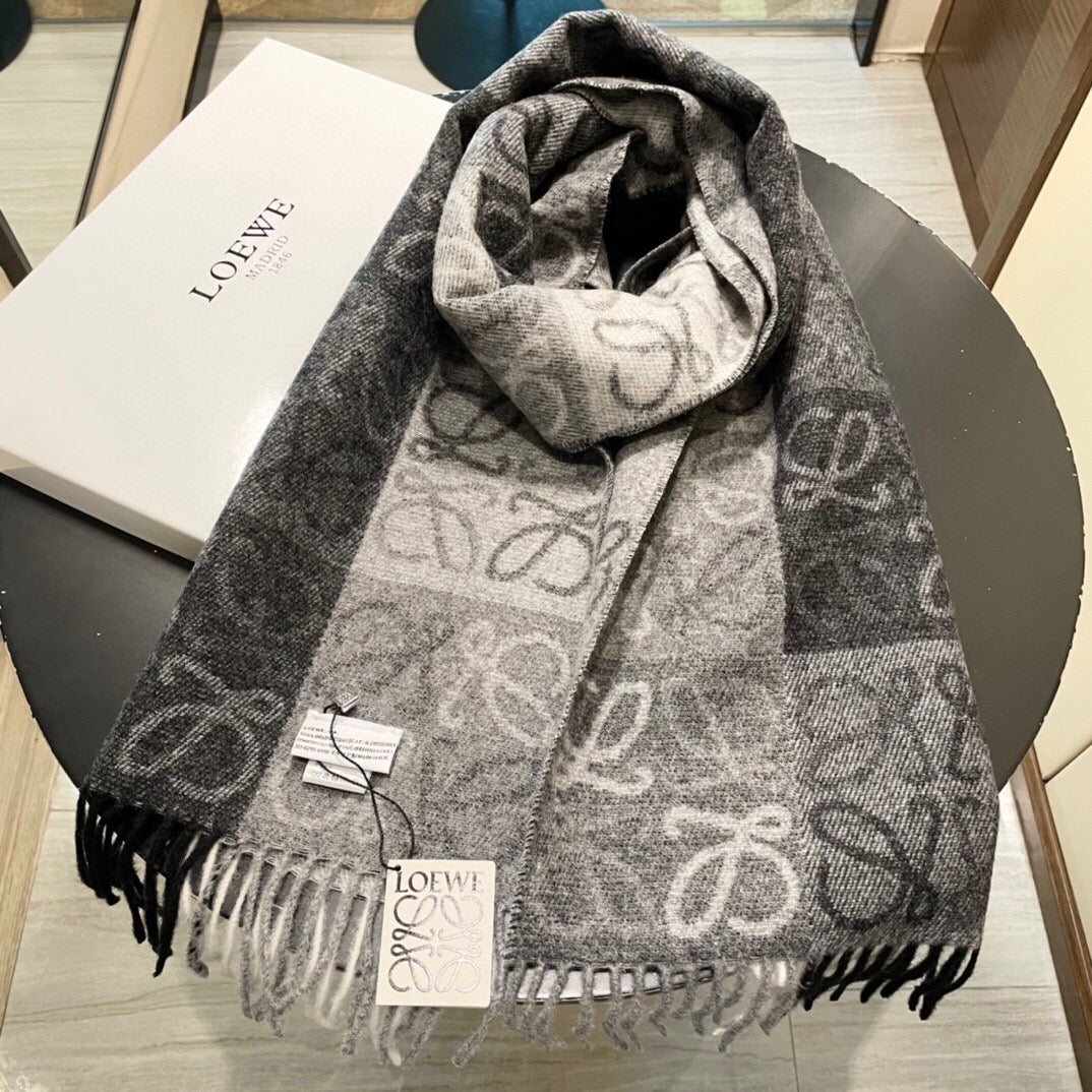 Loewe Scarf