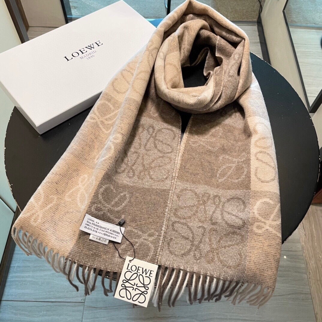 Loewe Scarf