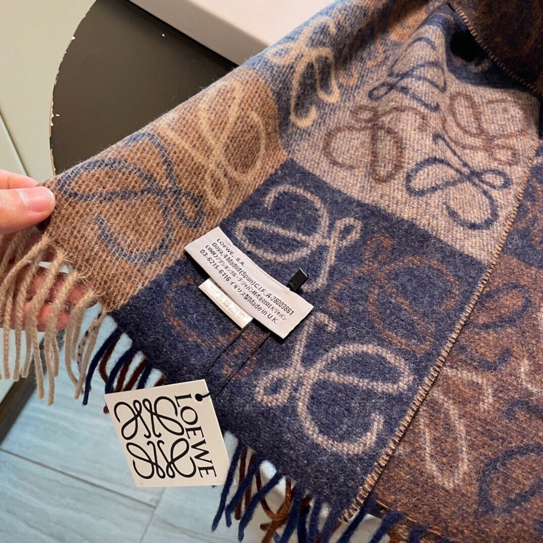 Loewe Scarf