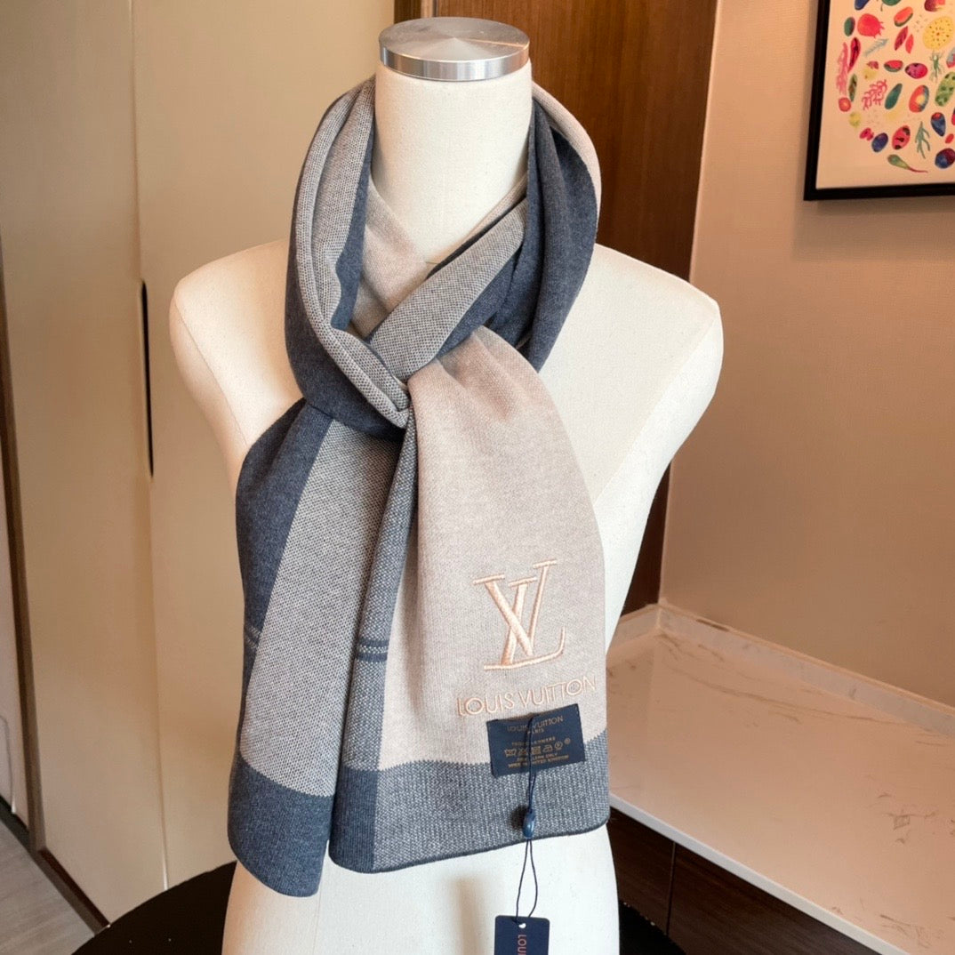 Louis Vuitton Scarf