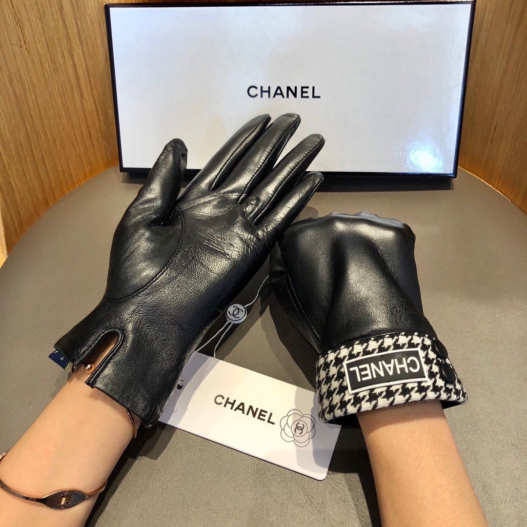 Louis Vuitton Gloves