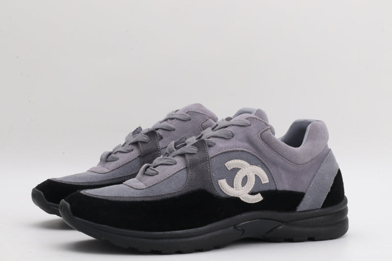 Chanel Chanel Low Top Trainer CC Grey