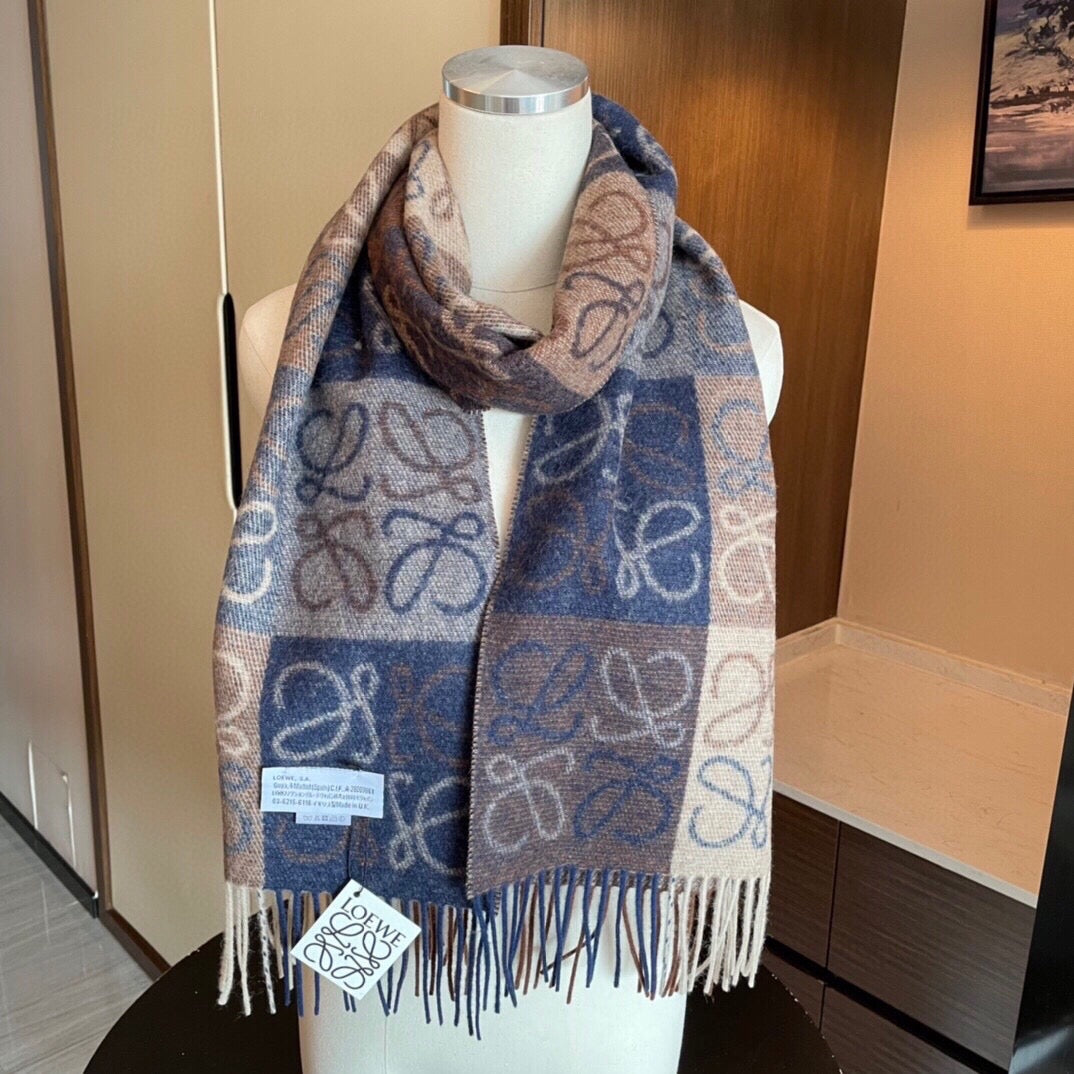 Loewe Scarf