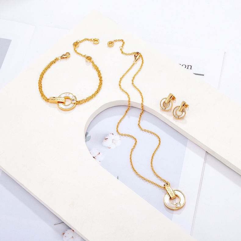 Tous Three piece - Bracelet, Necklace and Earrings