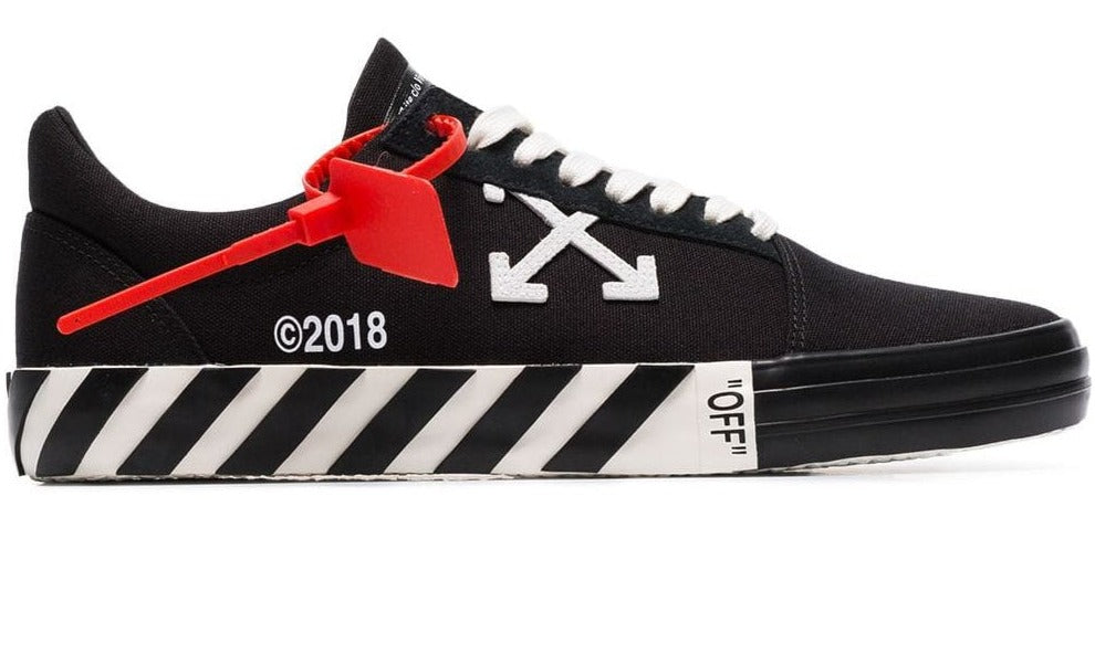 Off-White Lace-up Black