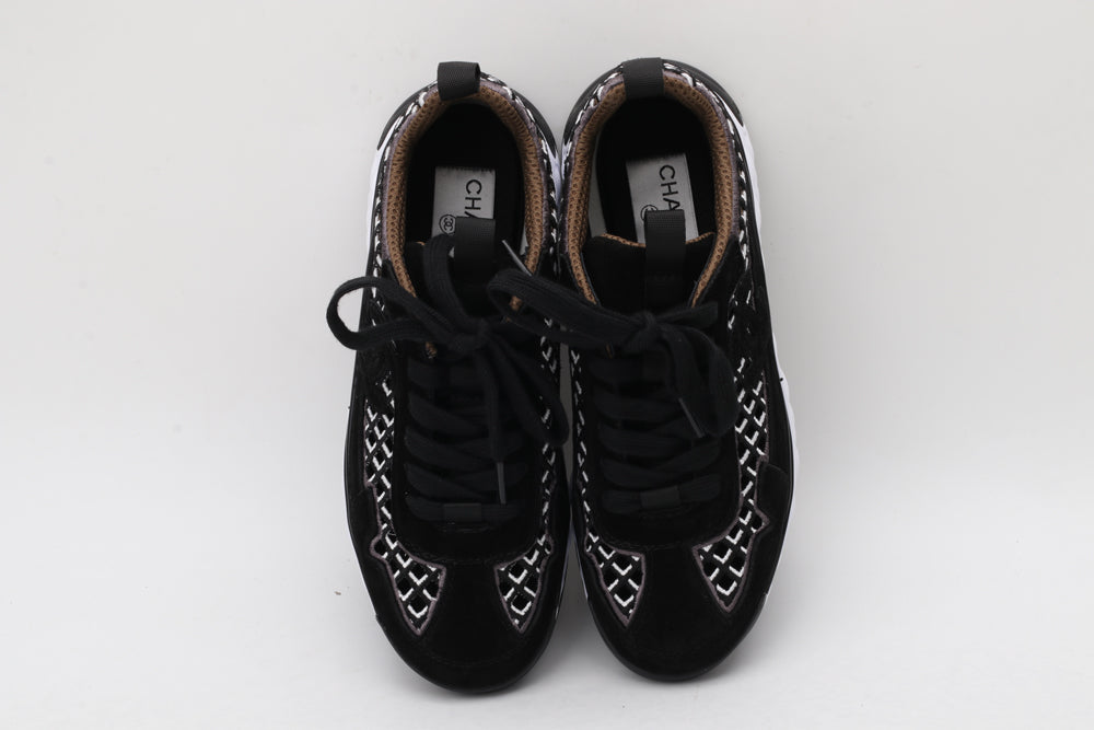 Chanel Chanel Sneaker Black