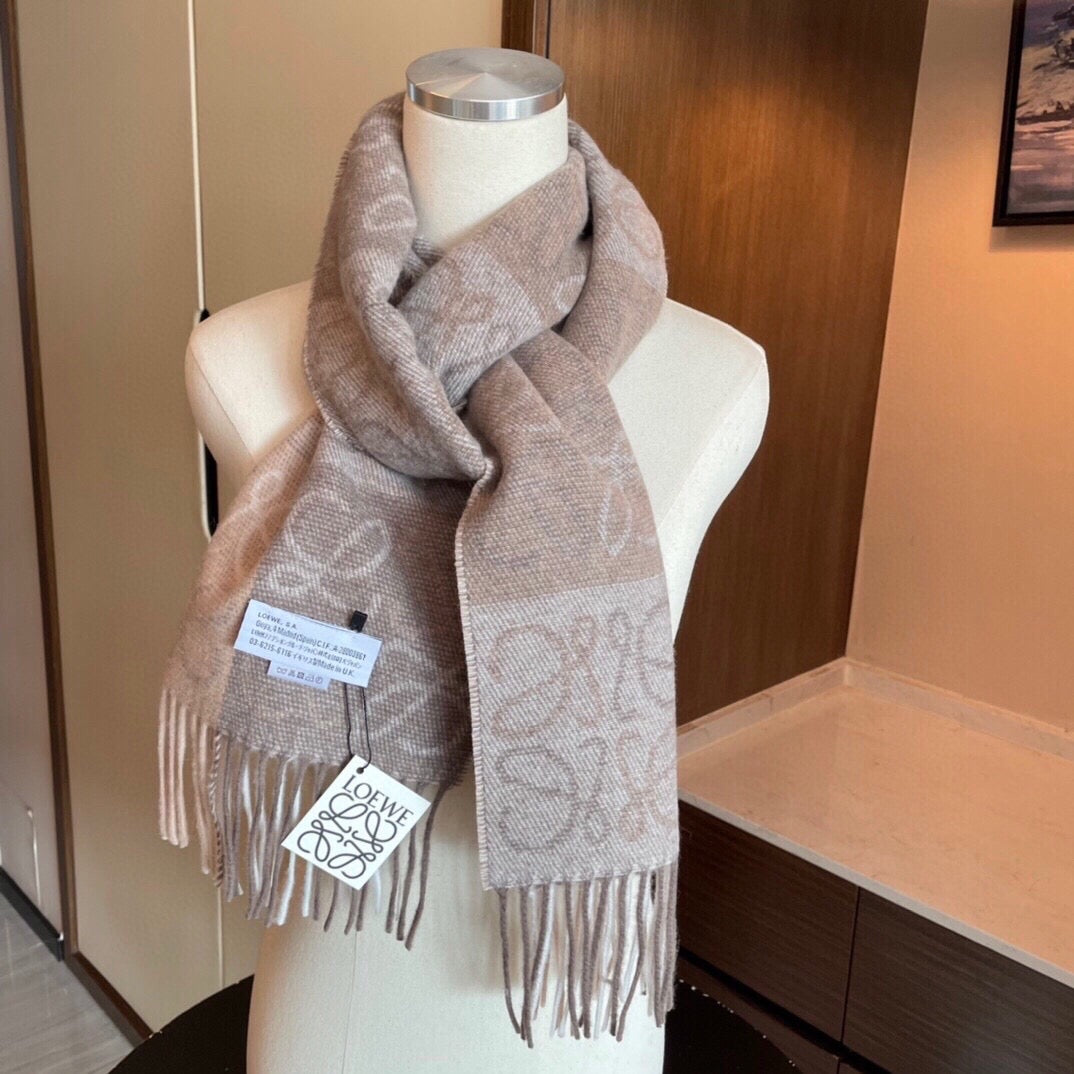 Loewe Scarf