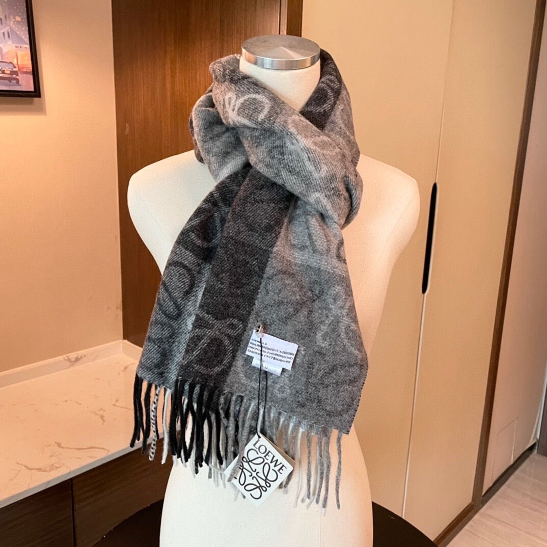 Loewe Scarf