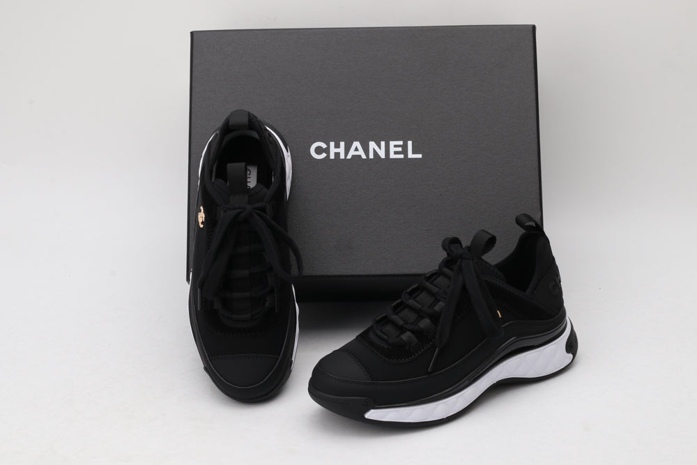 Chanel Chanel Sneaker Black White