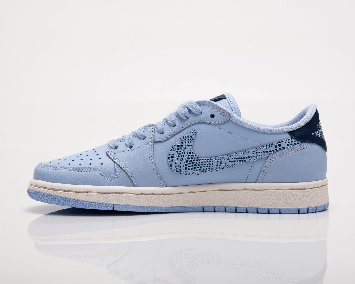 Air Jordan 1 Jordan 1 Retro Low Royal Tint