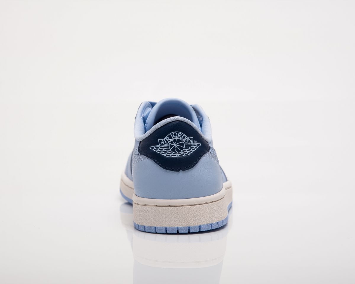 Air Jordan 1 Jordan 1 Retro Low Royal Tint